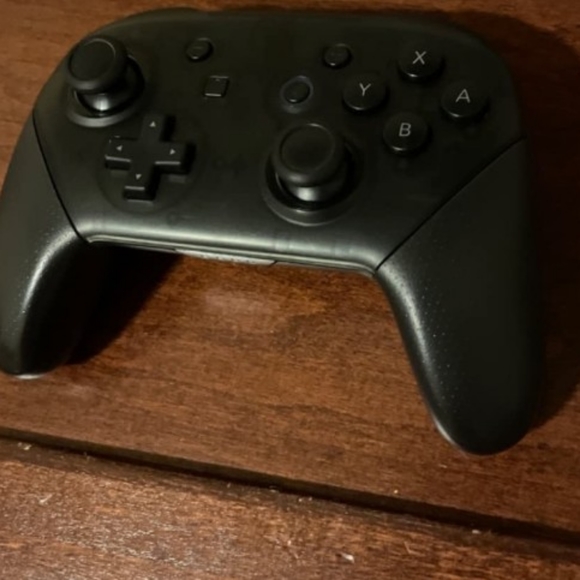 Nintendo switch Bundle - Picture 4 of 7